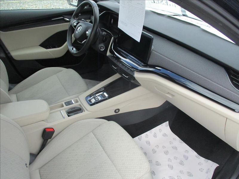 Škoda Octavia 2,0 TDI, Style,DSG,NAVI,CZ - fotka 9 z 45