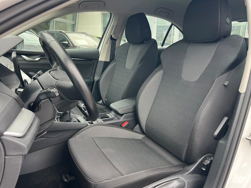 Škoda Octavia TOP SELECTION 1,5 TSI 110kW - fotka 8 z 26