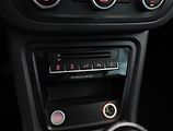 Volkswagen Sharan (2013) 2.0 TDI, 4X4, 7 míst, Kůže - náhled 10