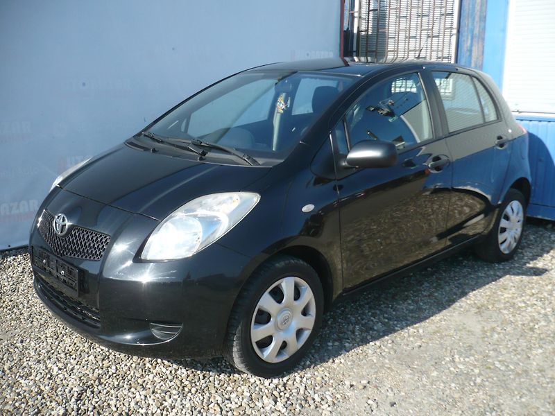 Toyota Yaris 1.0i 51Kw Klimatizace - fotka 1 z 25