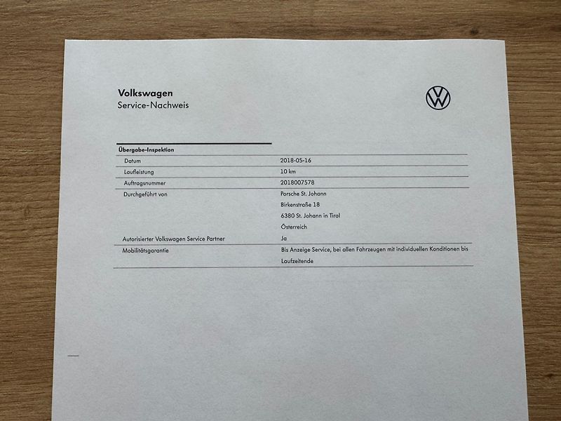 Volkswagen T-Roc (2018) Design 1.0 TSI 85kW - fotka 32 z 35