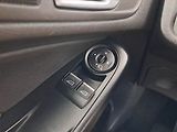 Ford Fiesta (2015) 1.0 i, Park. senzory - náhled 16