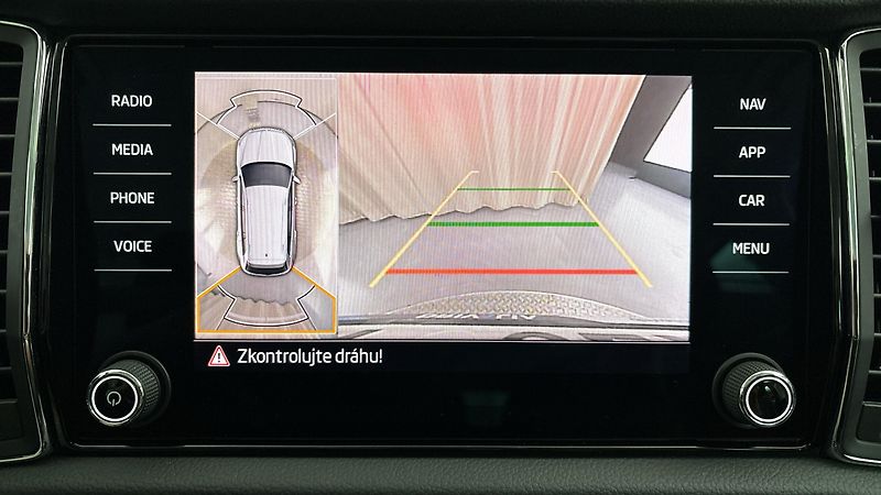 Škoda Kodiaq 2.0 TDI DSG 4x4 L&K - fotka 12 z 32