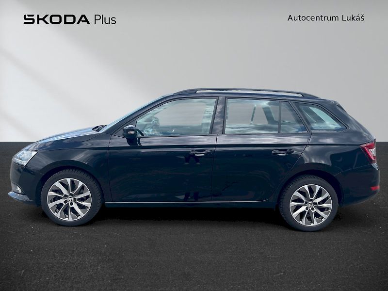 Škoda Fabia (2022) Ambition Plus 1.0 TSI DSG Navi - fotka 3 z 33