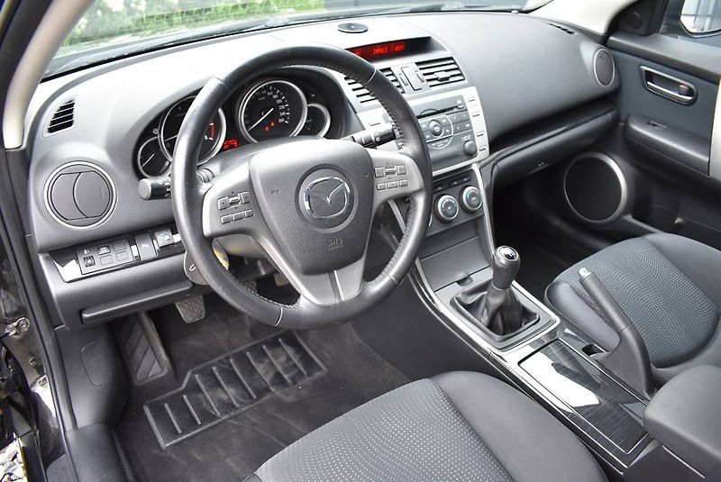 Mazda 6 2.016V 1M,EXCLUSIVE+LPG - fotka 9 z 18
