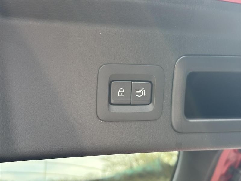 Mazda CX-30 2,0 i 137kW AT GT Plus CARPLAY - fotka 14 z 47