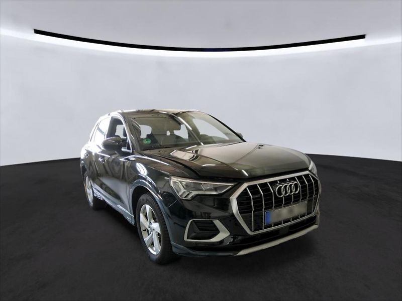 Audi Q3 2,0 TDI 147 KW QUATTRO - fotka 2 z 11