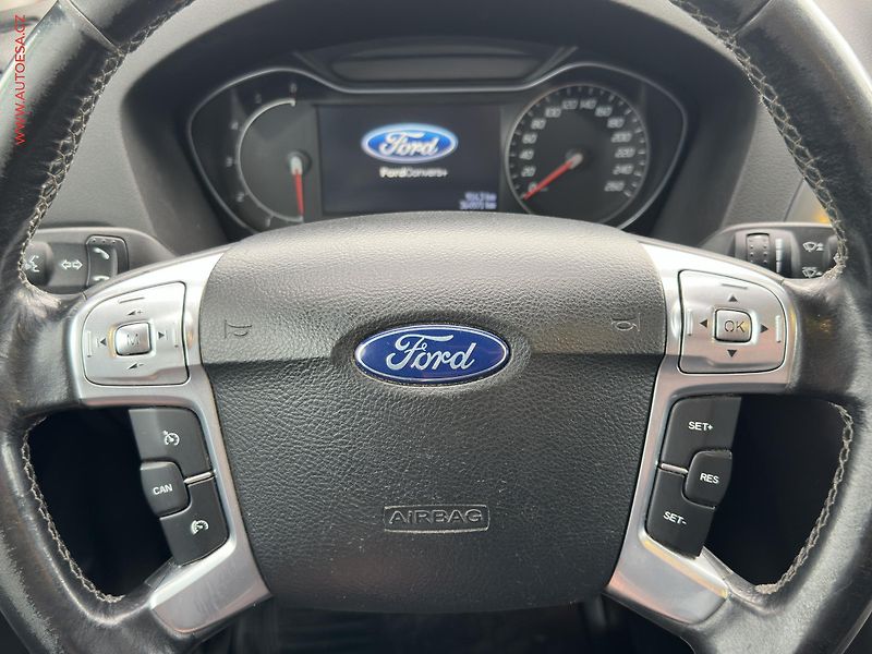 Ford Mondeo (2013) 2.0 TDCI, AC, navi - fotka 12 z 18