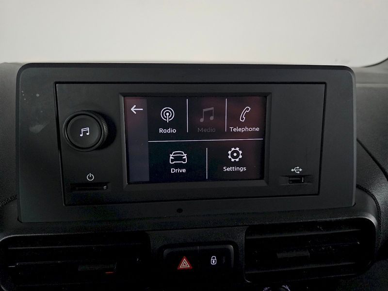 Toyota ProAce City (2024) L1 1.5D 130k ACTIVE 3S - fotka 14 z 20