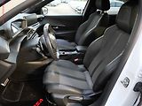 Peugeot 2008 (2020) 1.2 PT, GT Line, AT - náhled 9