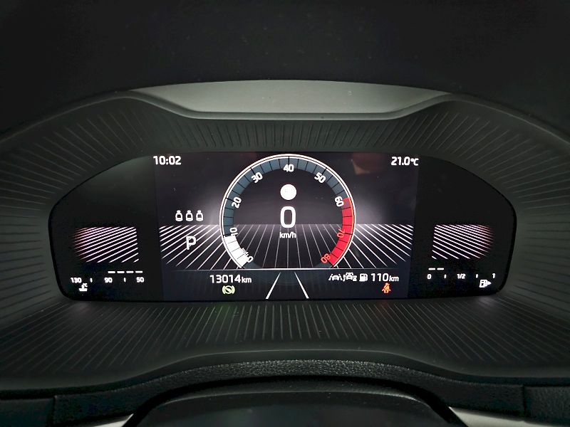 Škoda Karoq (2024) 1.5TSI 110kW DSG Selection - fotka 13 z 31