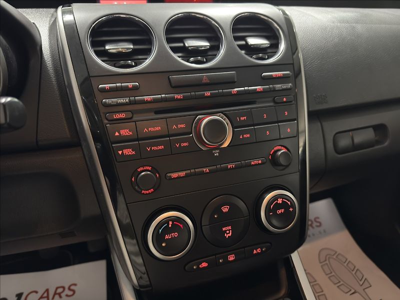 Mazda CX-7 2,2   D REZERVACE - fotka 20 z 41