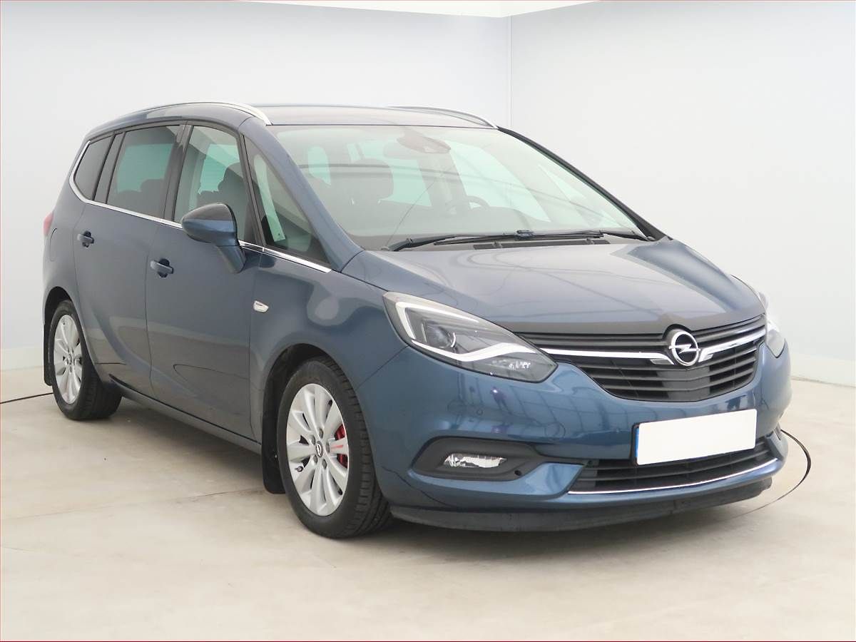 Opel Zafira 2.0 CDTI, 7 míst, Serv.kniha