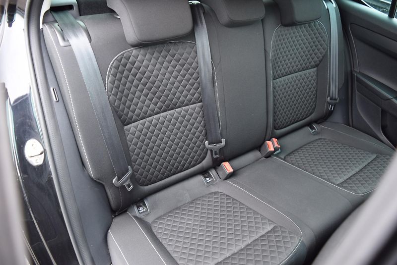 Škoda Fabia (2017) 1.2TSI 81kw ED. DRIVE AMBITION - fotka 37 z 43