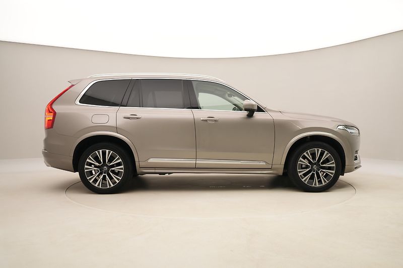 Volvo XC90 B5 AWD INSCRIPTION AUT CZ 7m - fotka 14 z 56