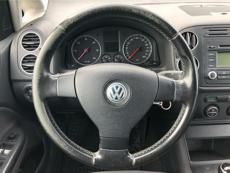 Volkswagen Golf Plus A 1.9 TDI - fotka 17 z 28