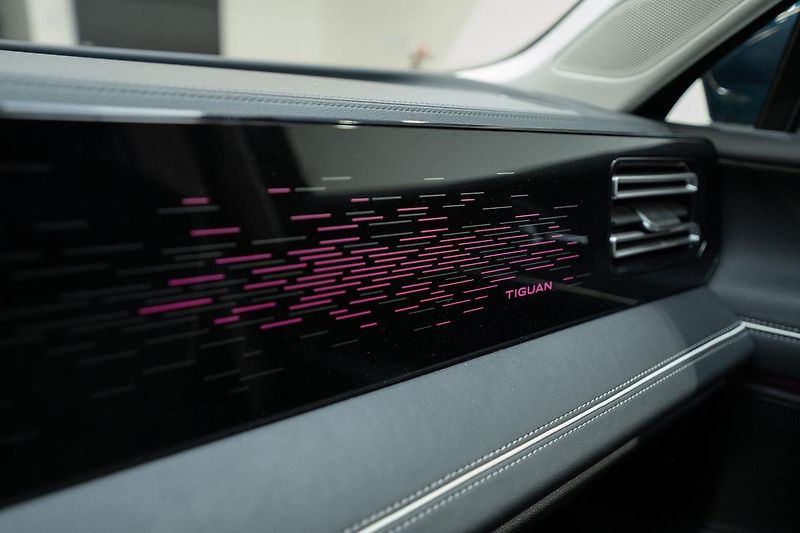 Volkswagen Tiguan 1.5 eTSI 110 kW - fotka 14 z 34
