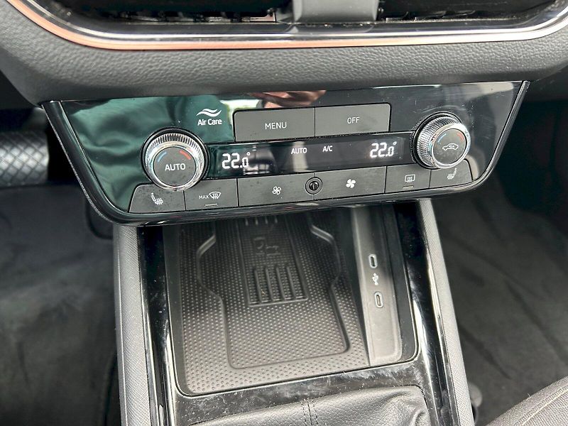 Škoda Kamiq (2026) Top Selection 1.5 TSI 110 kW D - fotka 28 z 35