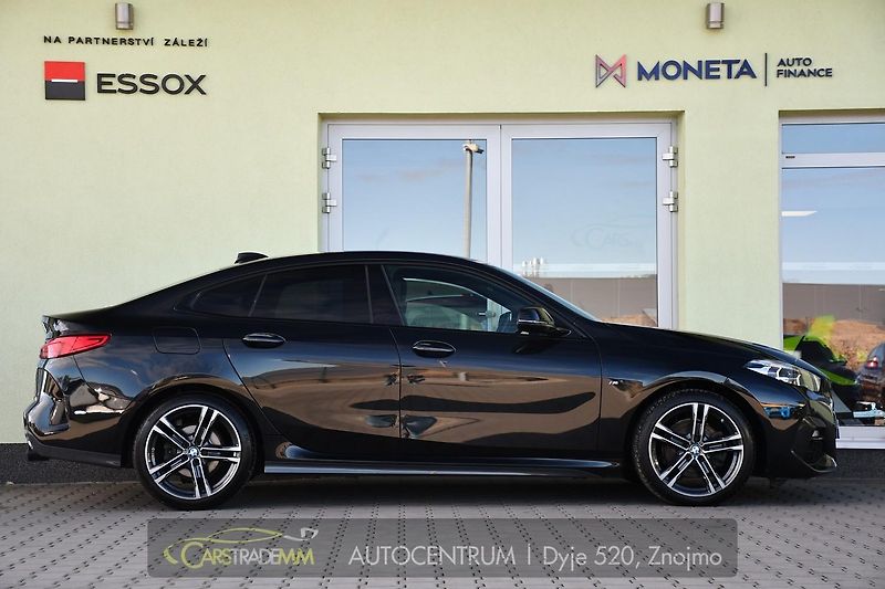 BMW Řada 2 218d M-SPORT 1M ČR - fotka 6 z 51