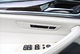 BMW Řada 5 540i xDrive 250kW LUXURY ČR - náhled 32