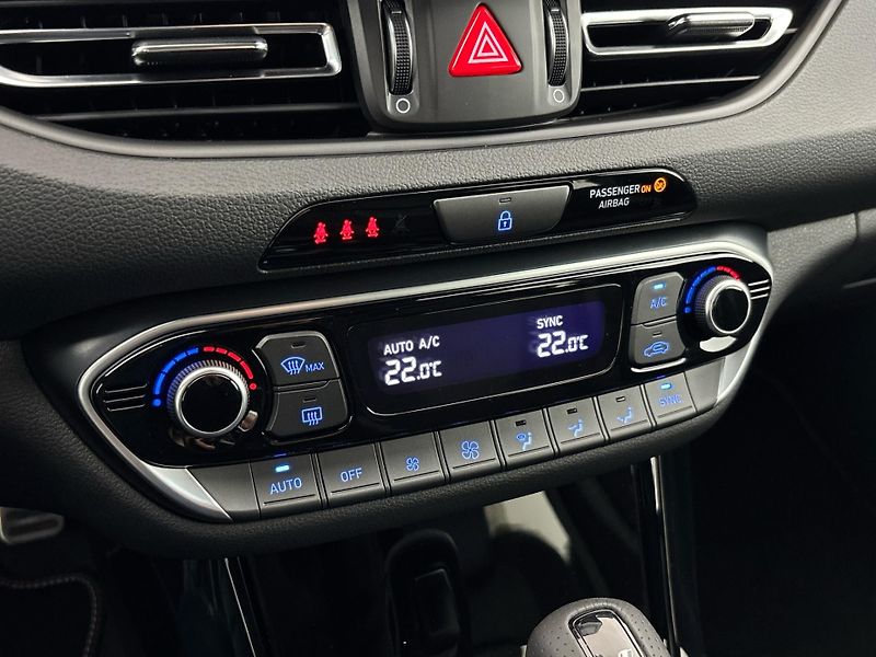 Hyundai i30 (2024) N Line Premium - fotka 19 z 28