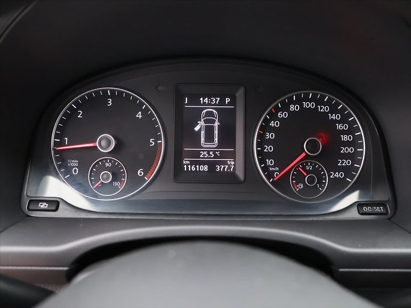 Volkswagen Caddy 1,6 TDI 75KW DSG CZ EDITION 30 - fotka 14 z 18