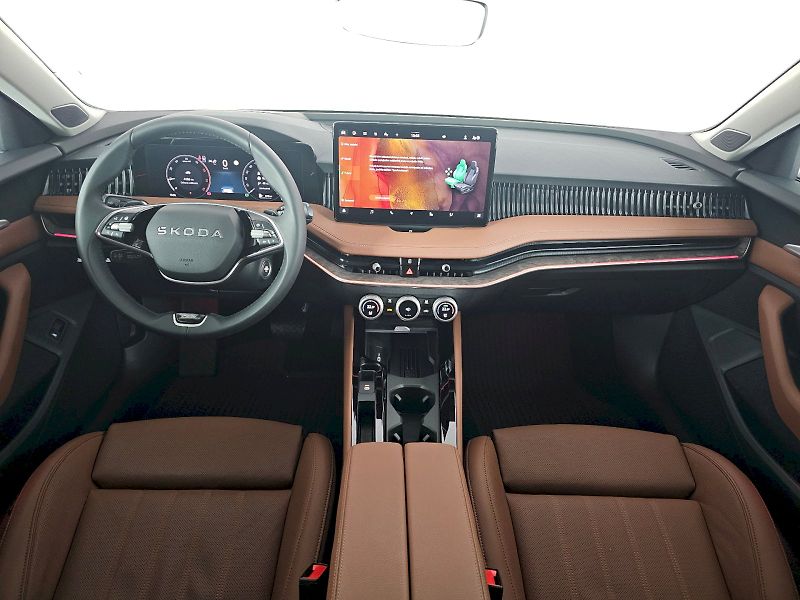 Škoda Superb (2025) 2.0TDI 110kW LAURIN A KLEMENT - fotka 8 z 30