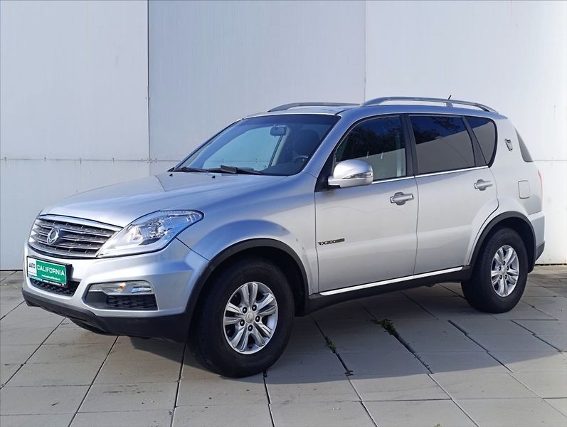 SsangYong Rexton 2,0 RX200 7MÍST TEMPOMAT - fotografie inzerátu