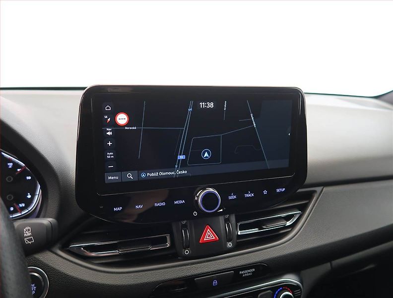 Hyundai i30 (2023) N Line Premium 1.5 T-GDI MHEV - fotka 13 z 27