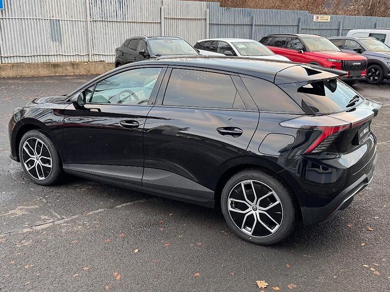 MG MG4 (2025) Electric Exclusive (64 kWh) - fotka 7 z 39
