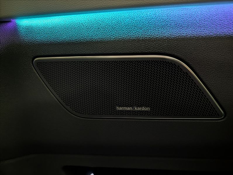 Volkswagen Multivan 1,5 TSI, 130KW, 4 MOTION Long - fotka 31 z 35