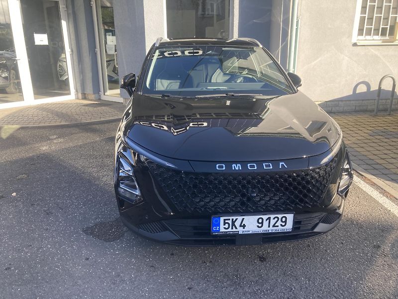Omoda 5 (2026) Premium 1.5 TGDi HEV - fotka 2 z 11