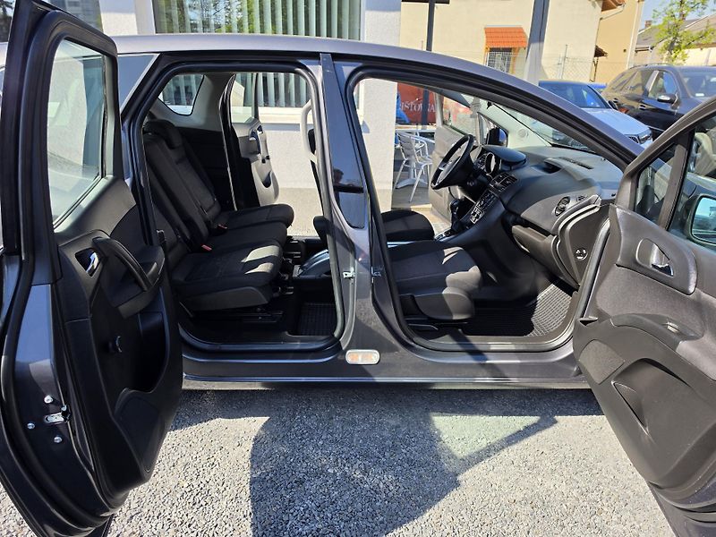 Opel Meriva 1.4 i TZ Park senzor  - fotka 17 z 25