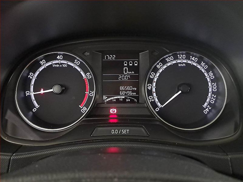 Škoda Fabia (2020) Drive 1.0, ČR,1.maj - fotka 11 z 18