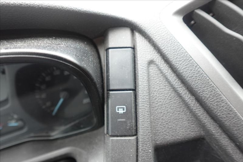 Ford Transit 2,2 TDCi  L2H2 9MÍST BUS KLIMA - fotka 20 z 25