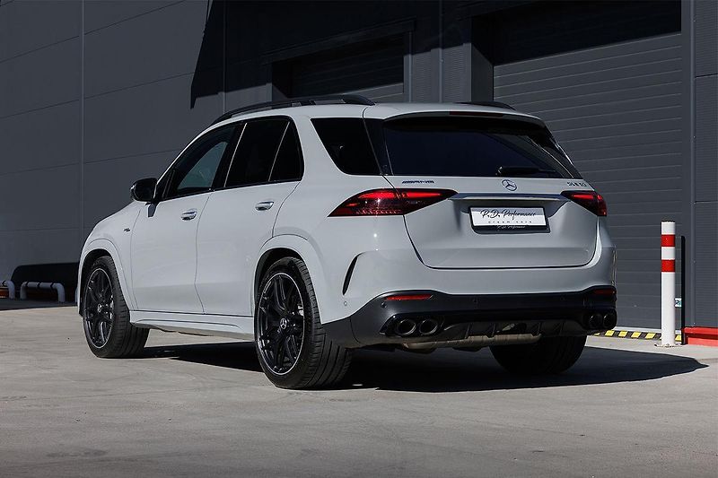 Mercedes-Benz GLE (2024)  GLE 53 AMG SUV 4Matic+ - fotka 16 z 61