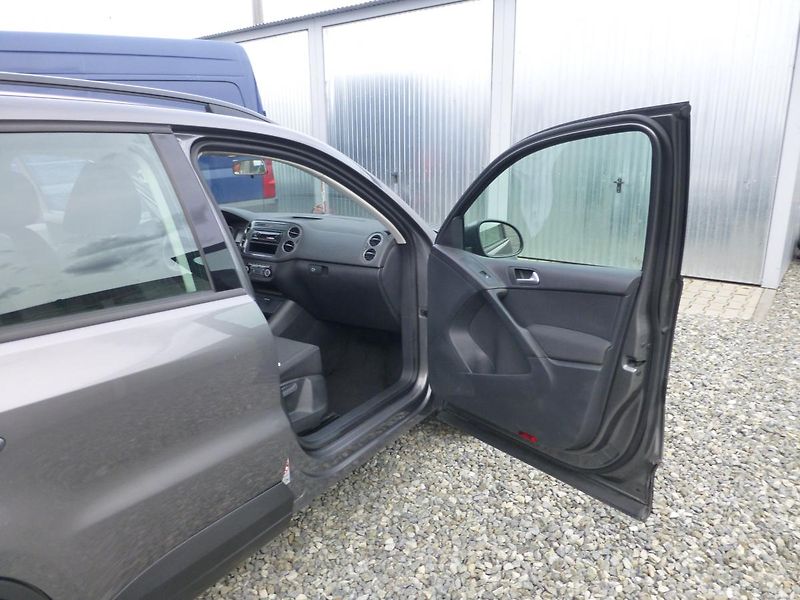 Volkswagen Tiguan 1.4TSi 120PS LIFE FACE-LIFT 1A - fotka 163 z 186