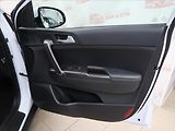 Kia Sportage 1,6 CRDI AUTOMAT Exclusive CZ - náhled 12