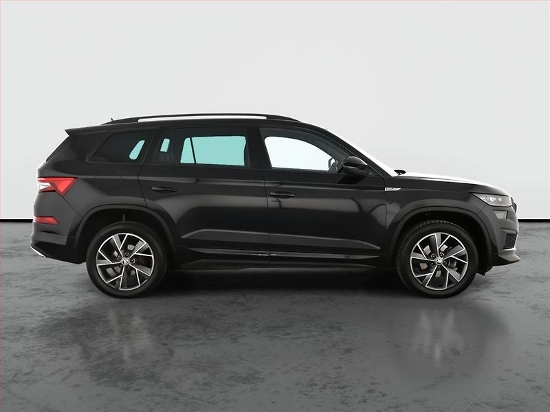 Škoda Kodiaq (2022) Sportline 2.0 TDI - fotka 6 z 21