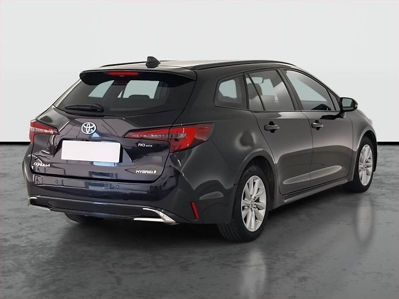 Toyota Corolla (2024) 1.8 Hybrid - fotka 5 z 20