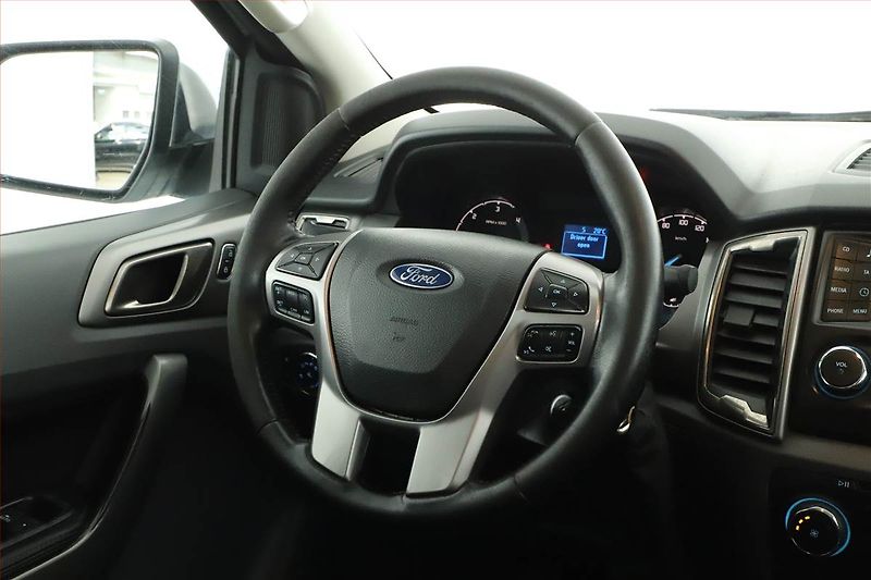 Ford Ranger (2016) 2.2 TDCi, 4X4, Tempomat - fotka 8 z 14