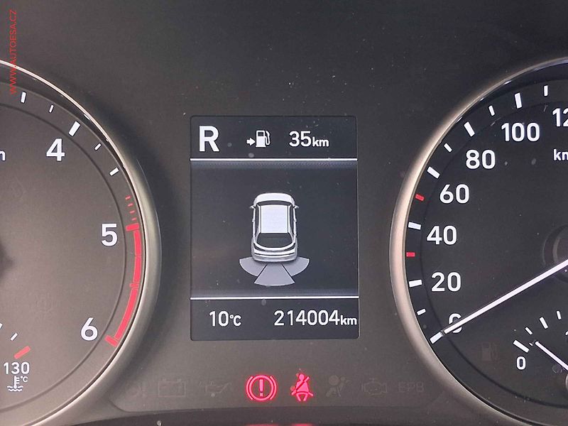 Hyundai i30 (2017) 1.6 CRDi, 1.maj,ČR, AC, tempo - fotka 18 z 18