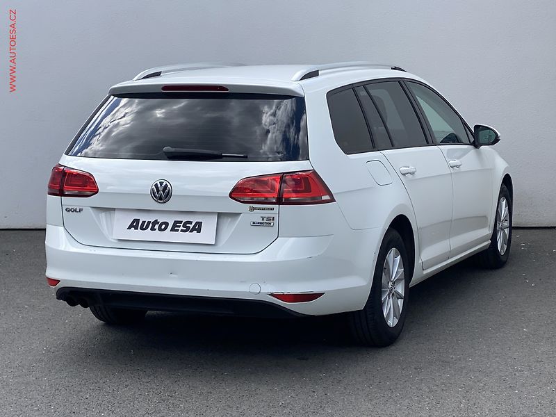 Volkswagen Golf (2015) 1.4TSi, 1.maj,ČR, servis - fotka 4 z 15