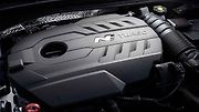 Motor může být naladěn na výkon buď 250 nebo 275 koní. Jde o dvoulitrový přeplňovaný čtyřválec
