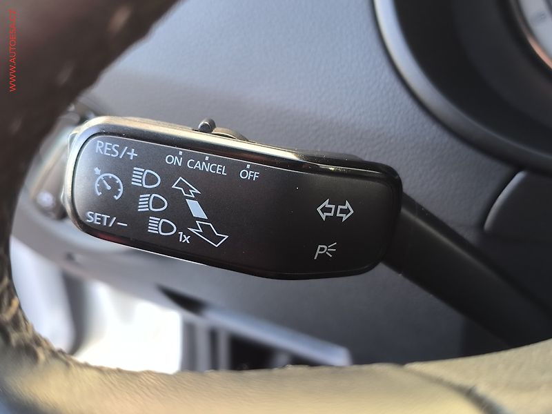 Škoda Octavia (2018) 1.6 TDi, ČR, LED, navi - fotka 18 z 22