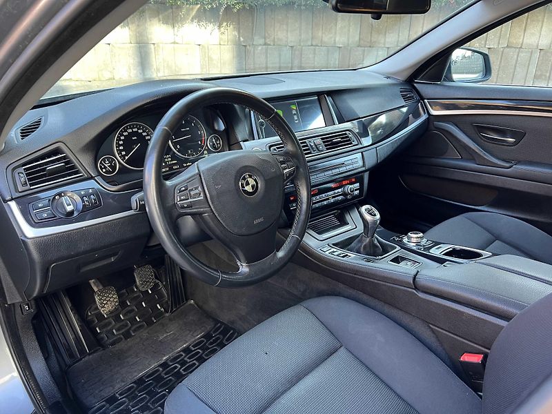 BMW Řada 5 530d 190 kW NOVÁ STK - fotka 9 z 15