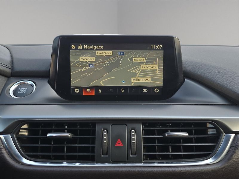 Mazda 6 (2015) 2,2 SkyActive-D 129 kW, NAVI, - fotka 20 z 30