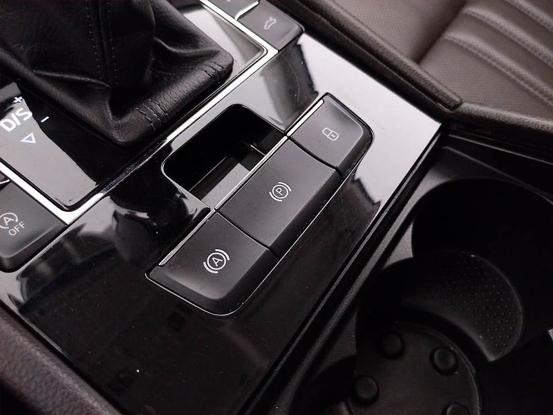Škoda Superb (2016) Laurin&Klement 2.0 TDI - fotka 19 z 27