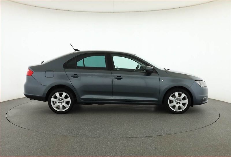 Seat Toledo (2015) 1.2 TSI, Serv.kniha, Tempomat - fotka 6 z 16