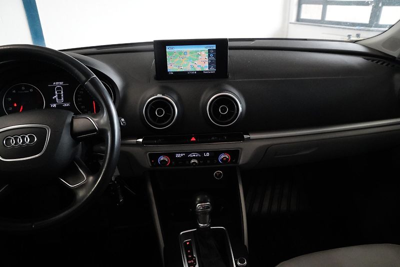Audi A3 - fotka 17 z 22